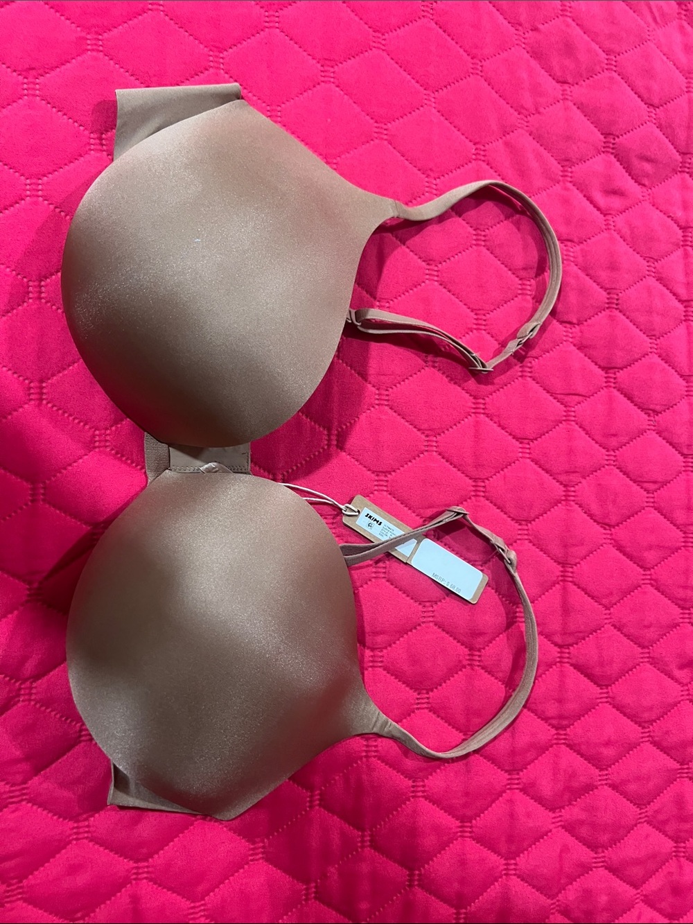 SKIMS Smooth Push Up Bra in Sienna